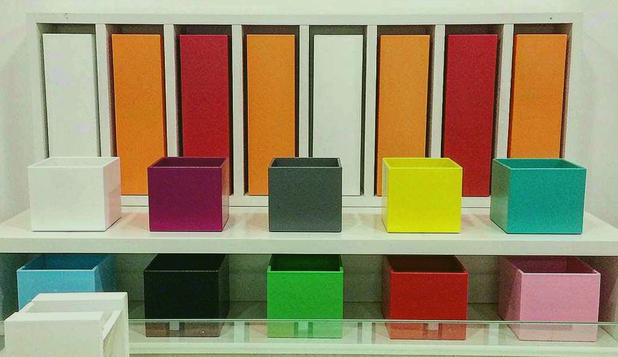 Algeria Convenience Store Long Shelf Vape packaging detail