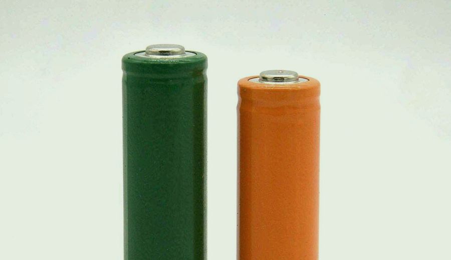Algeria Convenience Store Long Shelf Vape packaging detail