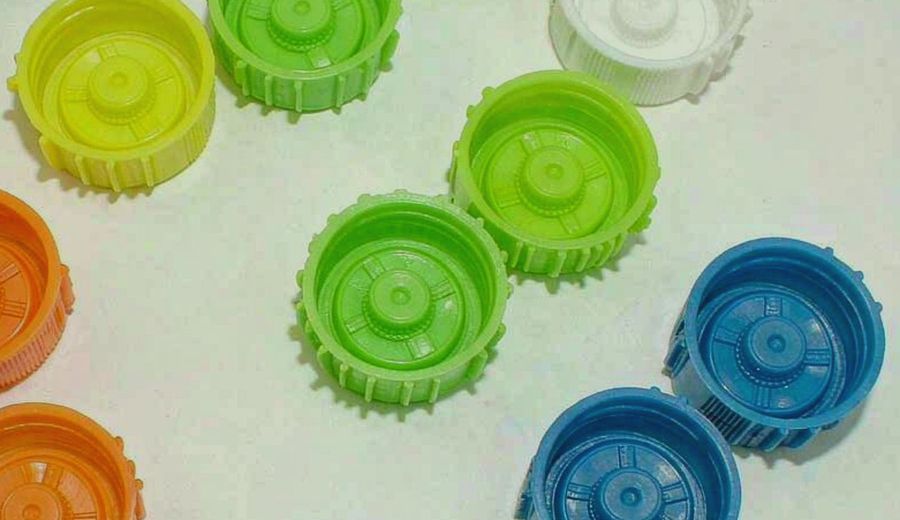 Algeria Convenience Store Long Shelf Vape packaging detail