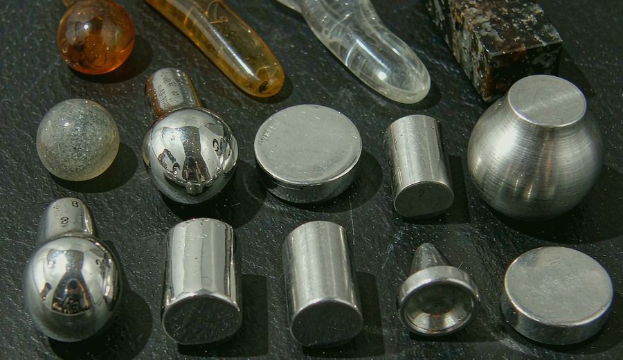 Algeria Convenience Store Long Shelf Vape packaging detail