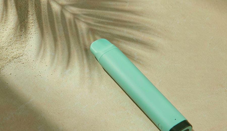 Algeria Convenience Store Long Shelf Vape packaging detail