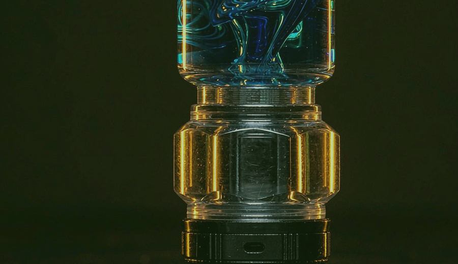 Algeria Convenience Store Long Shelf Vape packaging detail