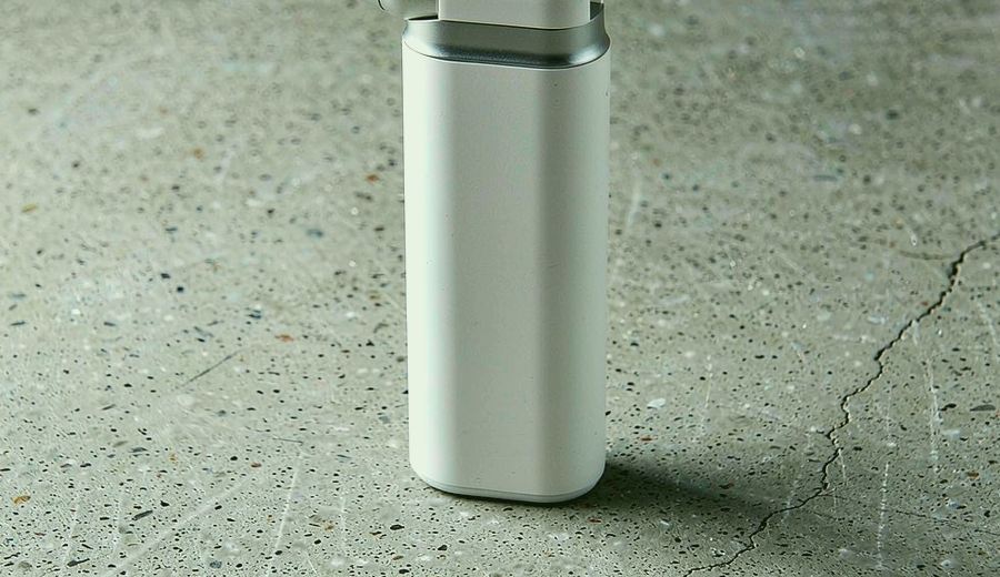 Algeria Convenience Store Long Shelf Vape packaging detail