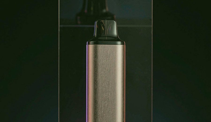 Algeria Convenience Store Long Shelf Vape packaging detail